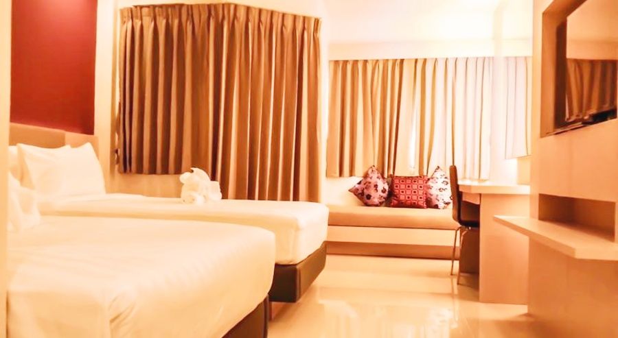 Andatel Grande Patong Phuket Exterior photo